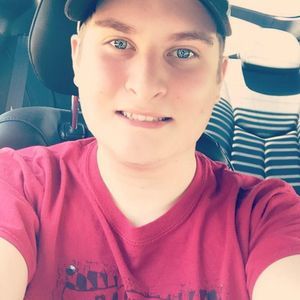 Meet your Posher, Brandon